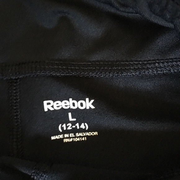 Reebok youth spandex shorts - Picture 2 of 3